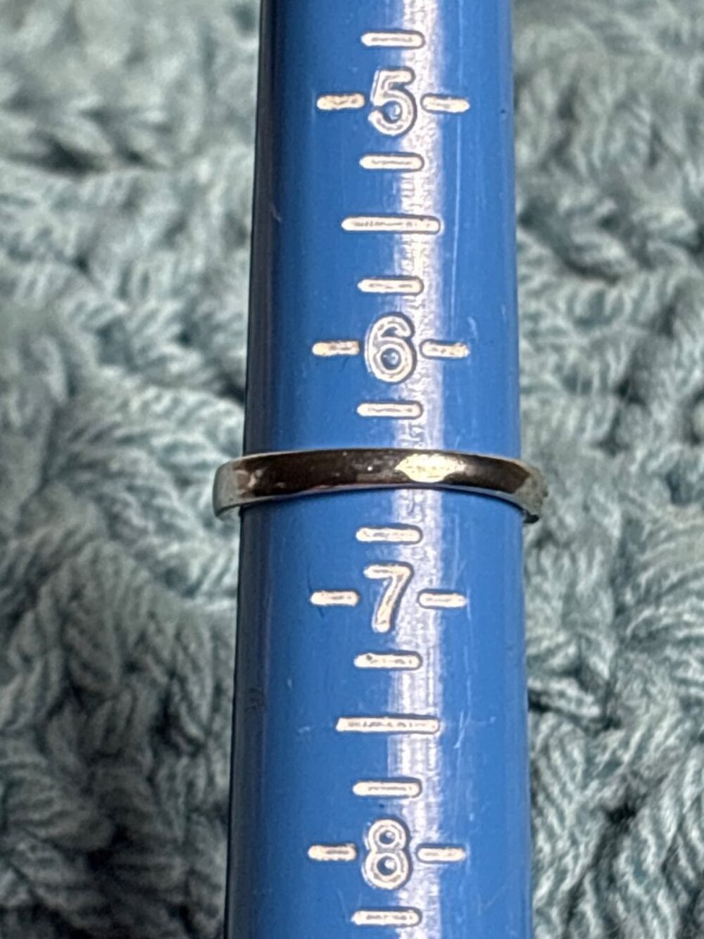 Clear Rhinestone Silvertone Ring Size 6.5 - Picture 4 of 4
